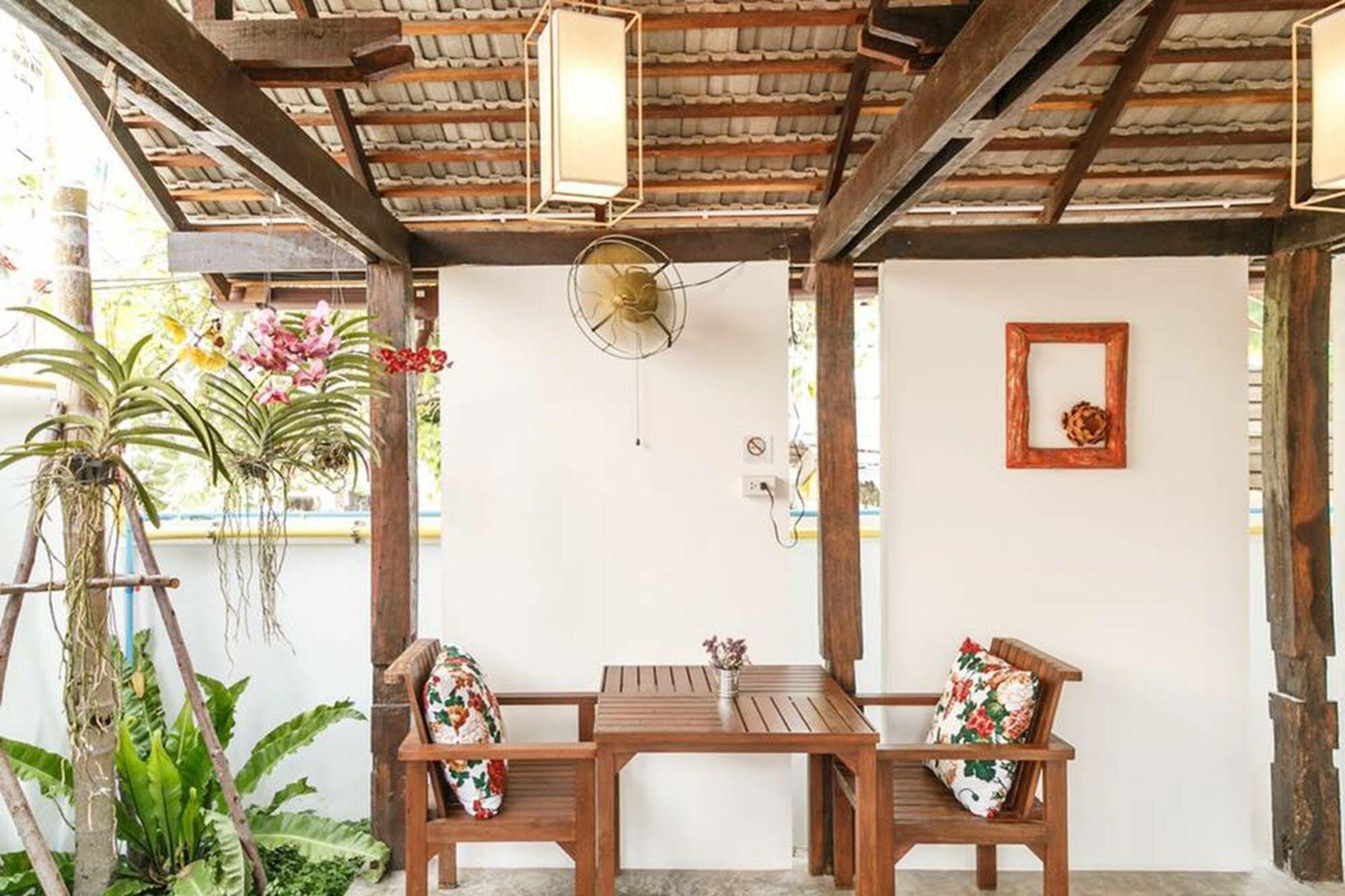 The Home Chiangmai Luxury Guesthouse Chiang Mai Eksteriør bilde